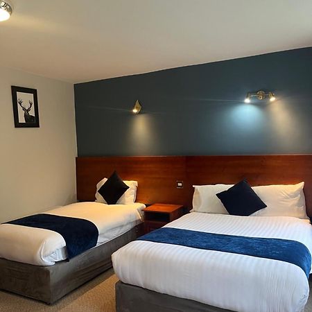 Fernhill Lodge Carrigaline コーク エクステリア 写真